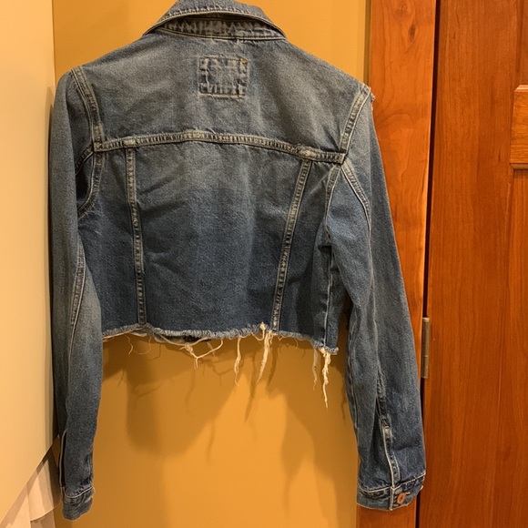 Forever 21 Jean jacket - Picture 4 of 4